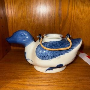 Vintage Porcelain Duck Tea Pot W/ Lid & Handle Hand Painted Blue & White